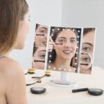 InnovaGoods sminktükör 4 az 1-ben LED izzókkal, összecsukható