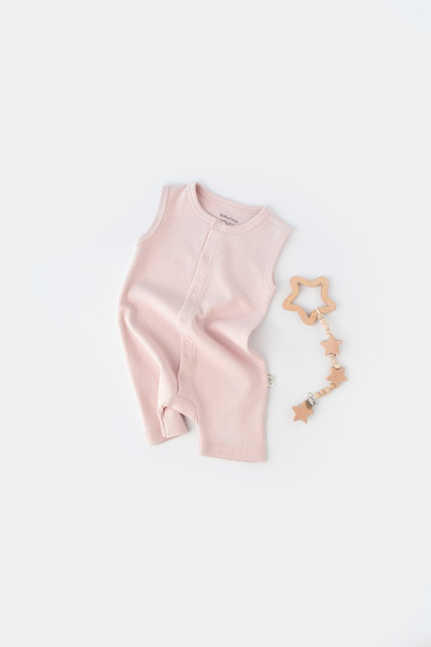 salopeta-fara-maneci-si-pantaloni-scurti-100-bumbac-organic-roz8150 Ujjatlan jumpsuit és rövidnadrág - 100% organikus pamut - rózsaszín, babycosy (méret: 9-12 hónap) - Kép 1