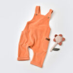 Velvet jumpsuit 80% organikus pamut és 20% poliészter - narancs, babycosy (méret: 18-24 hónap)