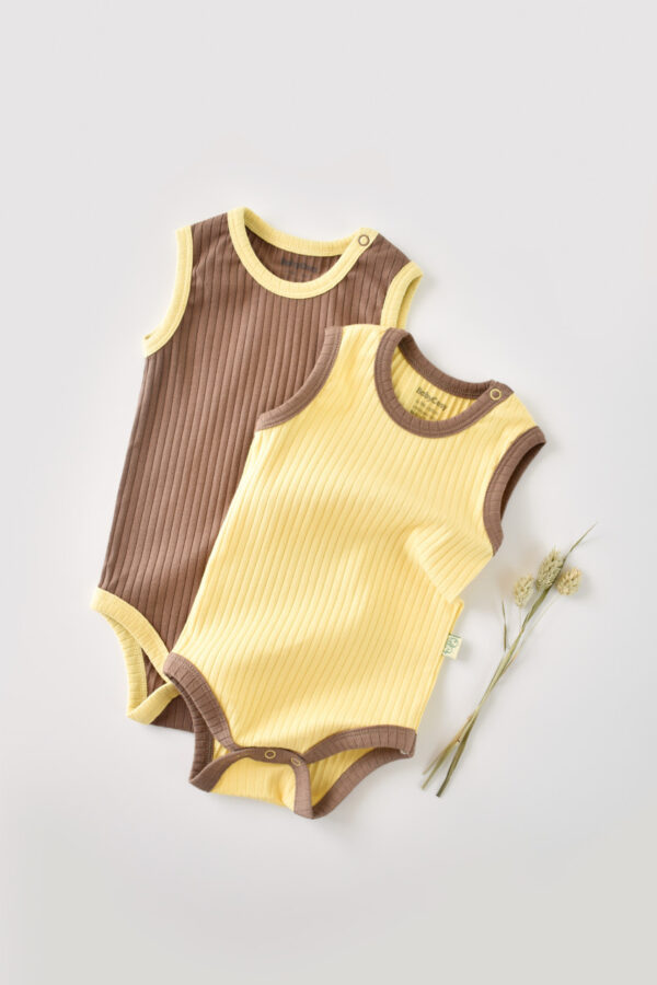 Állítson be 2 testet ujja nélkül ribaána baba unisex organikus pamut és 5%elasztán-vanília/barna babycosy (méret: 3-6 hónap)