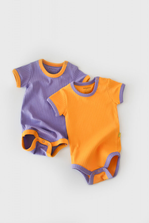 2 test testének babana unisex organikus pamut és 5%elasztán-sárga/lila babycosy (méret: 6-9 hónap)