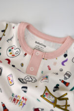 Blúzkészlet hosszú ujjú, gombokkal és hosszú nadrággal, 100% organikus pamut, babycosy, por (méret: 6-9 hónap) - Kép 4