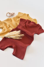2 jumpsuit halmaz rövid organikus és modális pamut hüvelytel - Carami/ Sofran BabyCosy (méret: 18-24 hónap) - Kép 4